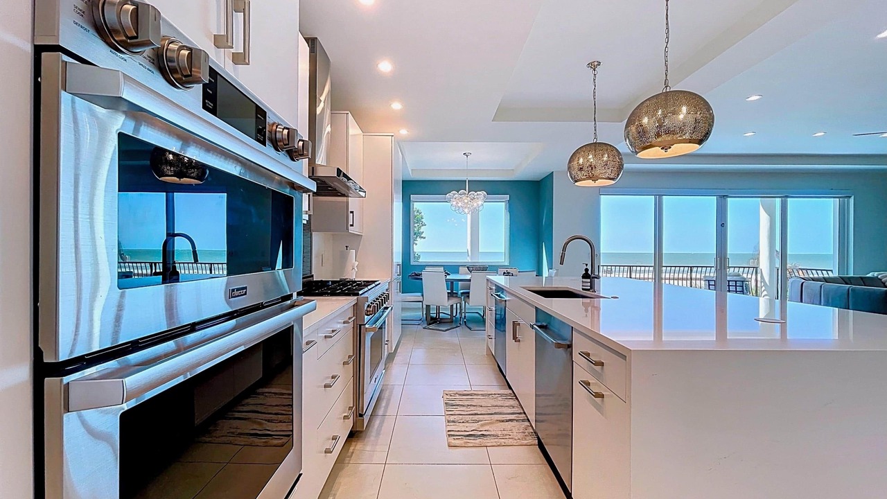 Photo of Kitchen in Treasure Island