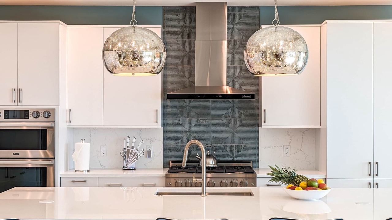 Photo of Kitchen in Treasure Island
