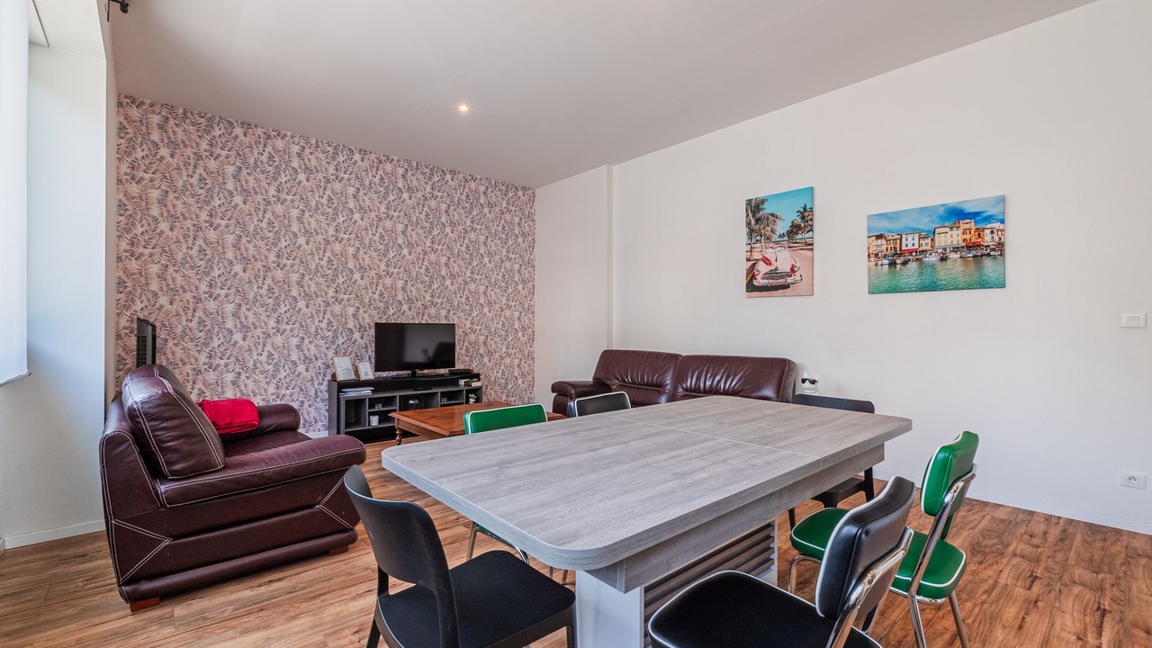 Photo of Others in Poincare