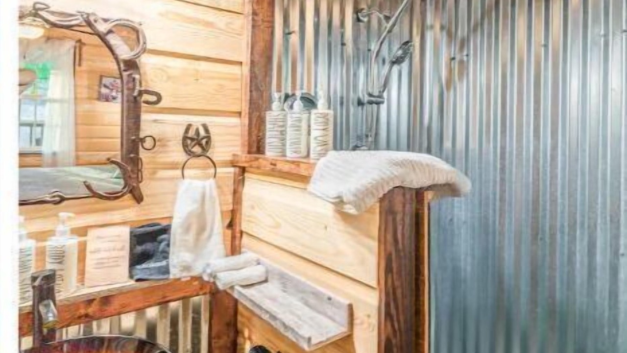 Photo of Bathroom in Oakwood