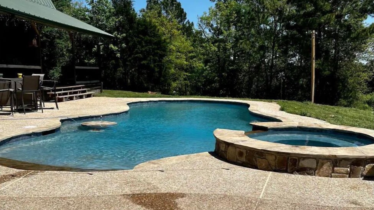 Photo of Outdoor in Oakwood