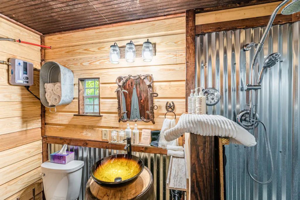 Photo of Bathroom in Oakwood