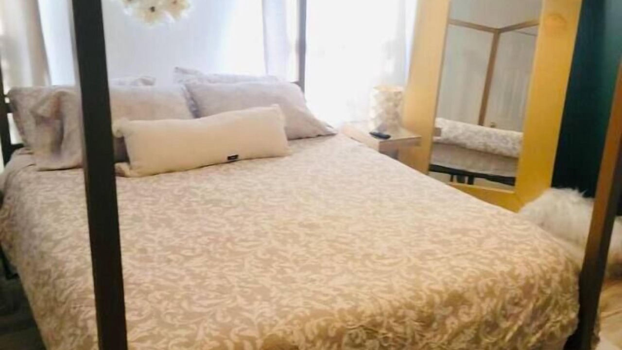 Photo of Bedroom in Downtown Baltimore