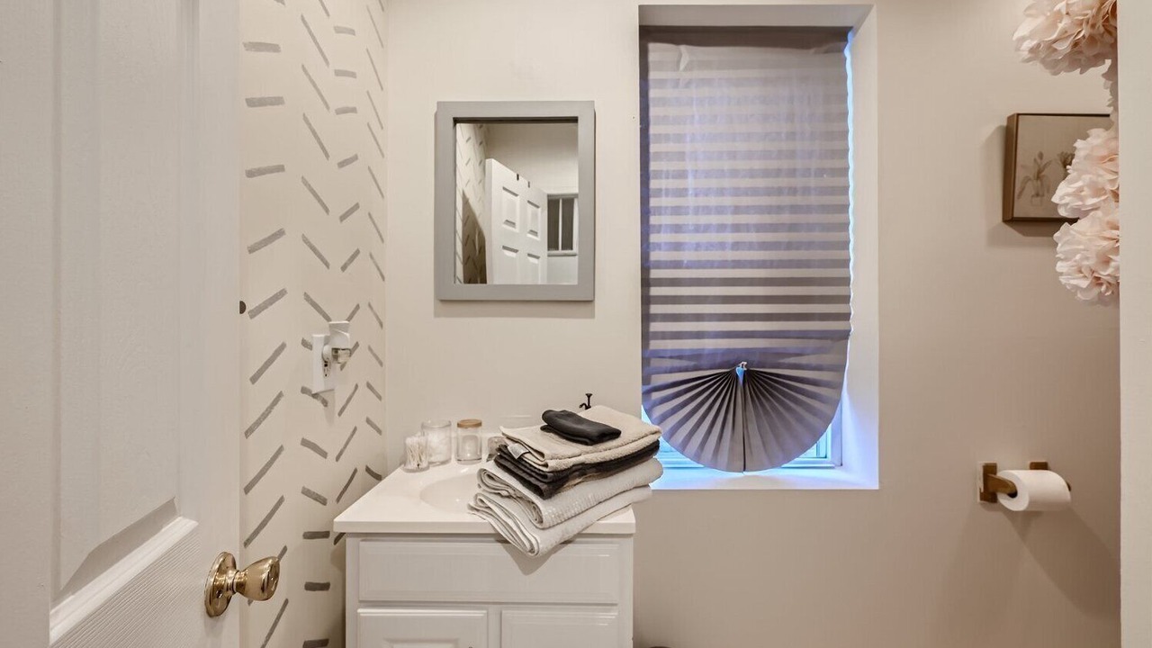 Photo of Bathroom in Downtown Baltimore