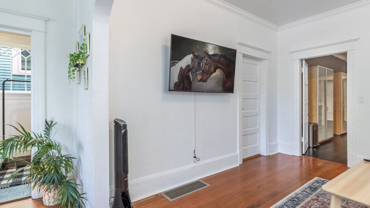 Photo of Others in Minor