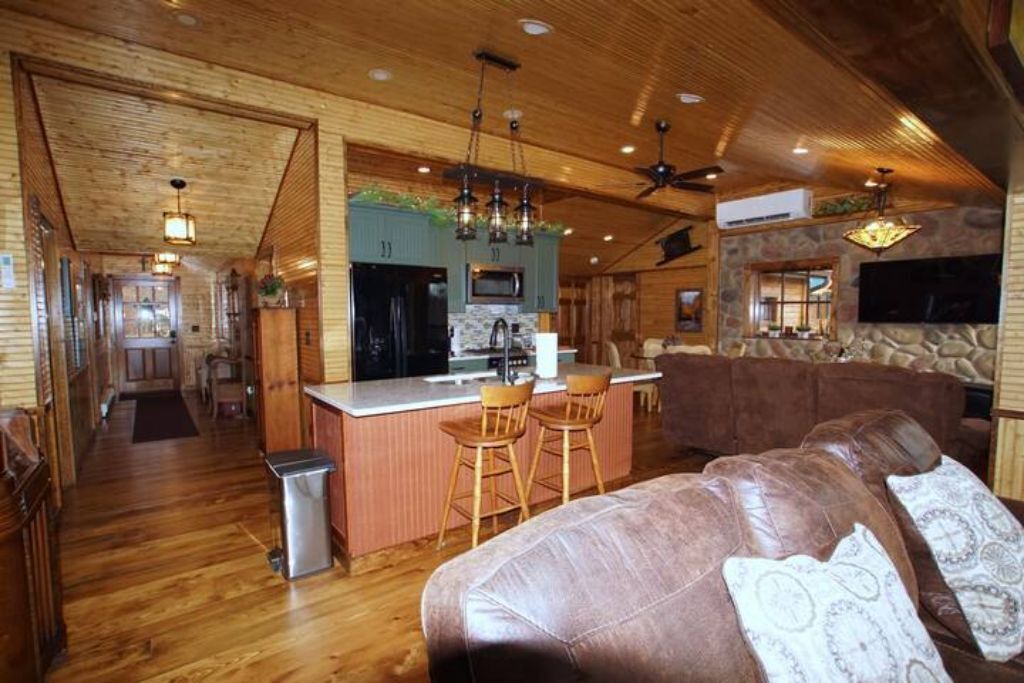 Photo of Livingroom in Forestport