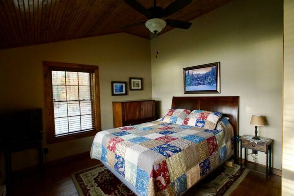 Photo of Bedroom in Forestport