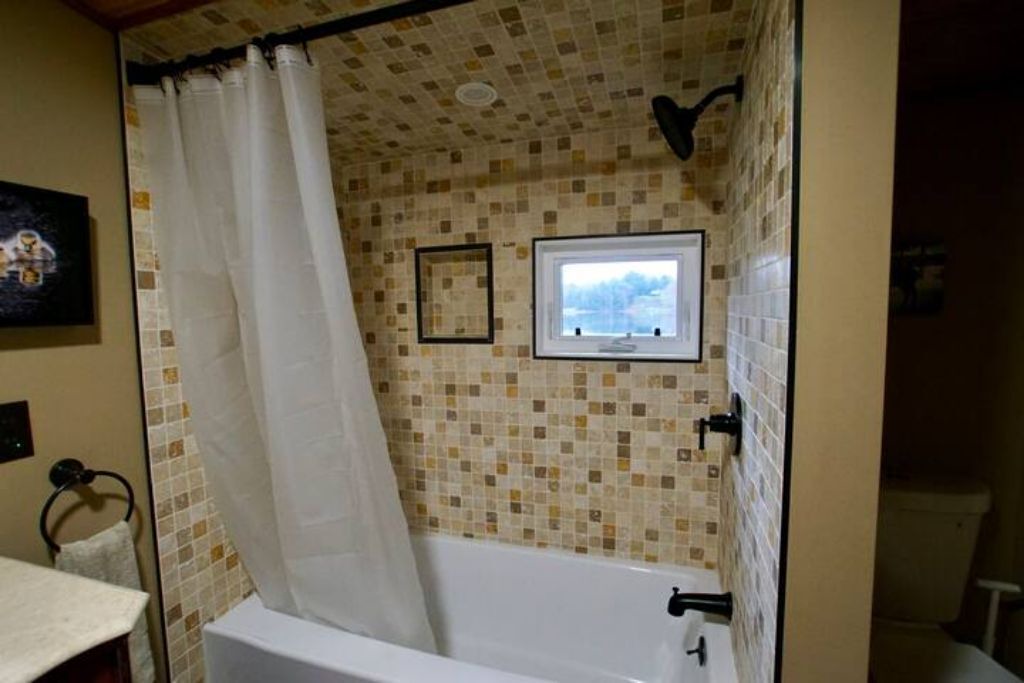 Photo of Bathroom in Forestport