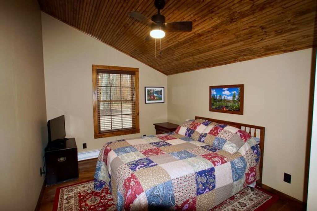 Photo of Bedroom in Forestport