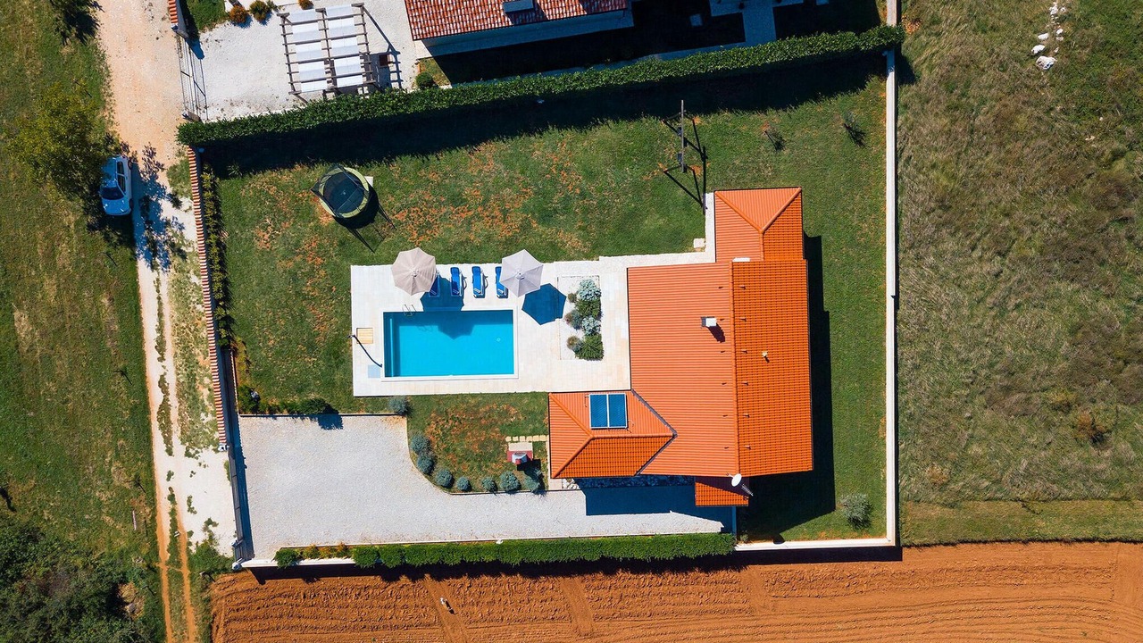 Photo of Outdoor in Rebici