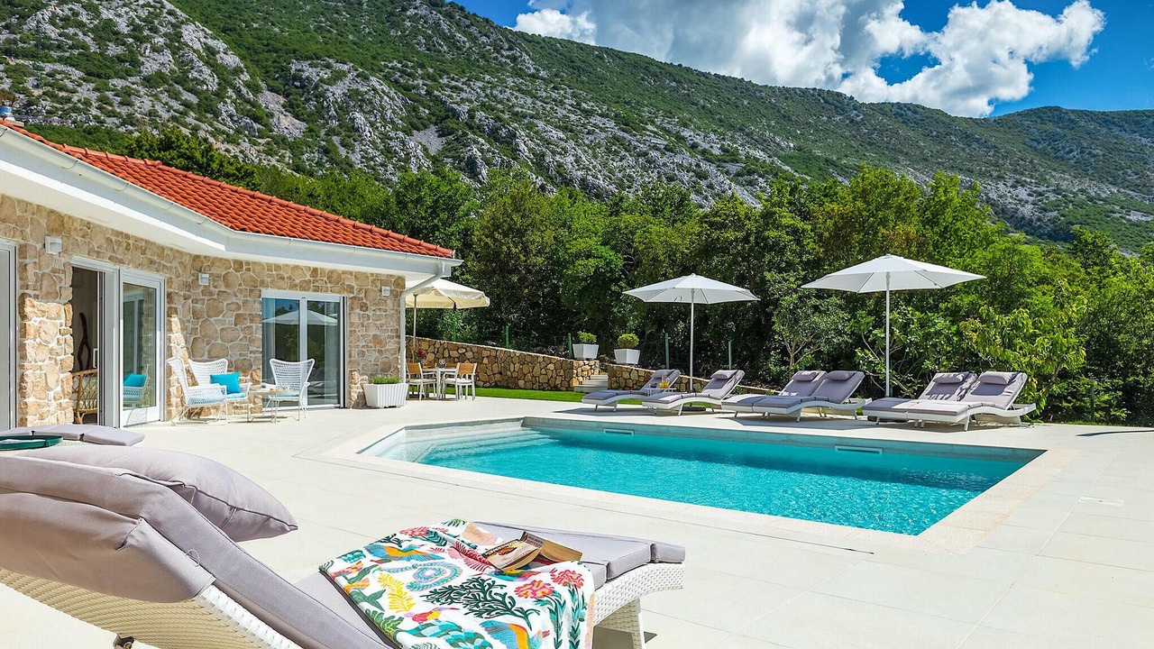 Photo of Outdoor in Drivenik