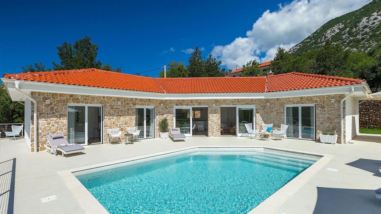 Photo of Outdoor in Drivenik