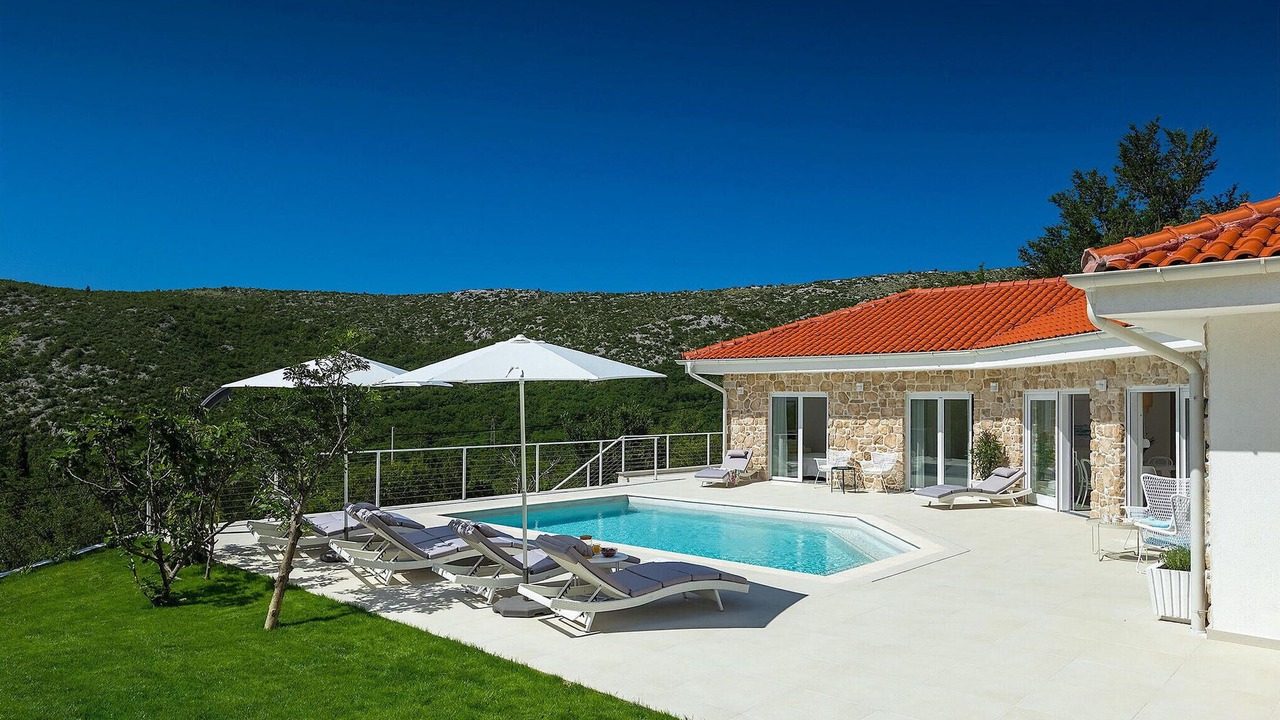 Photo of Outdoor in Drivenik