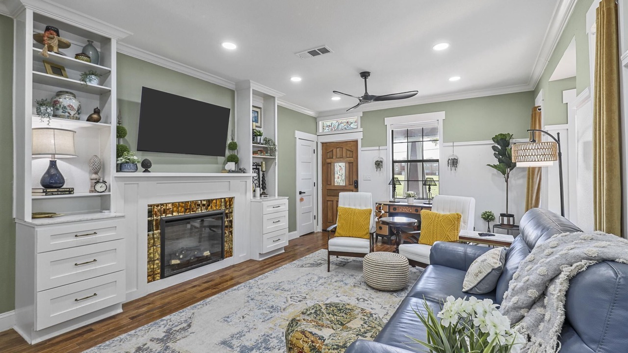 Photo of Livingroom in Fairmount
