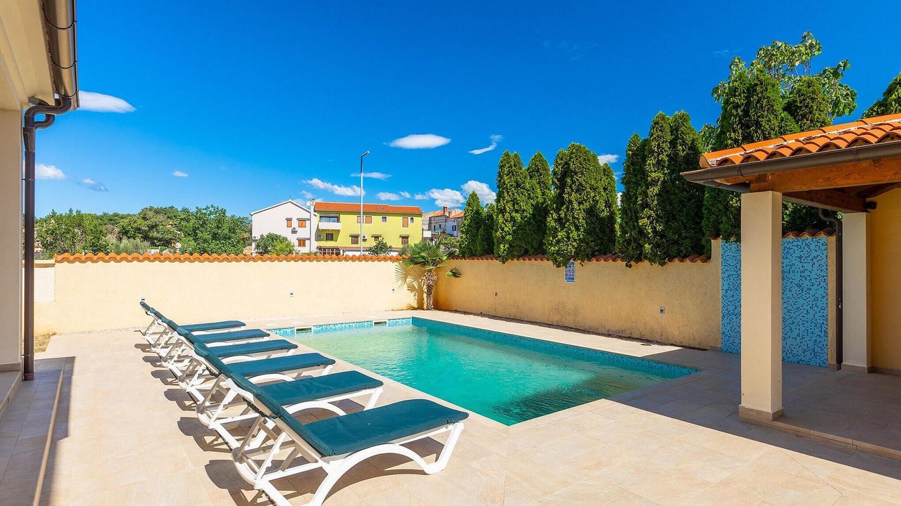 Photo of Outdoor in Segotici