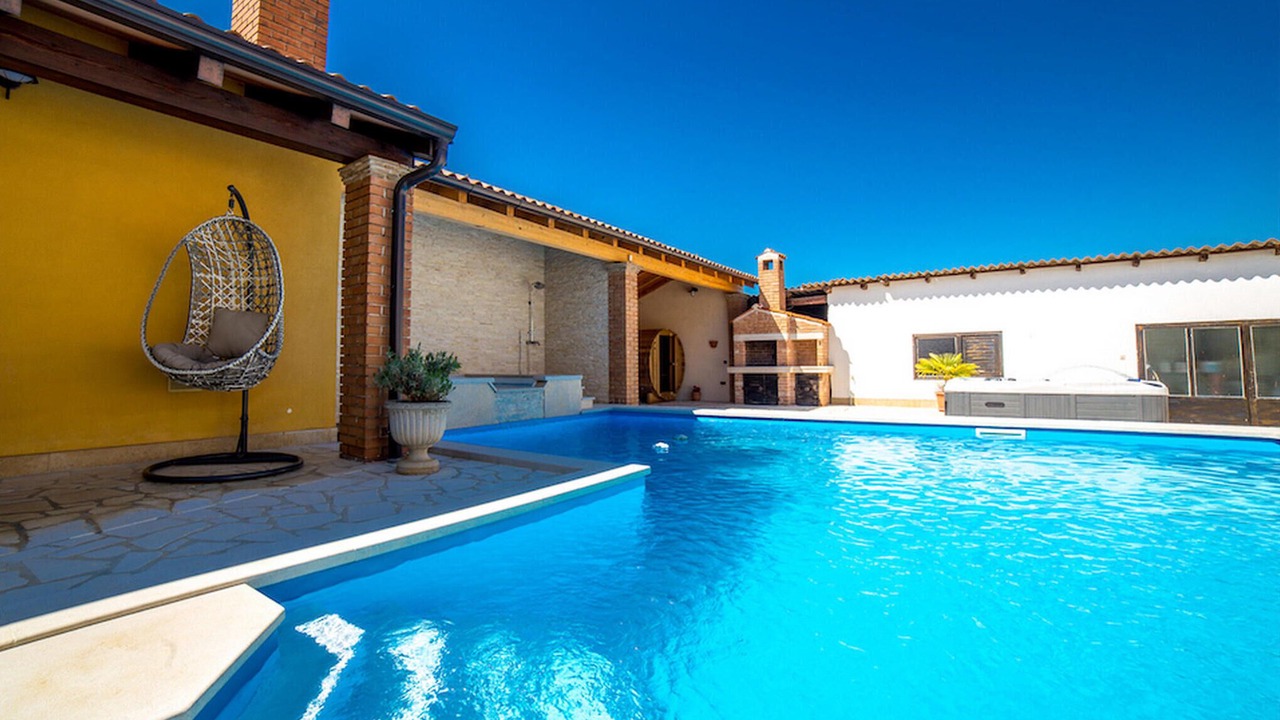 Photo of Outdoor in Antonci
