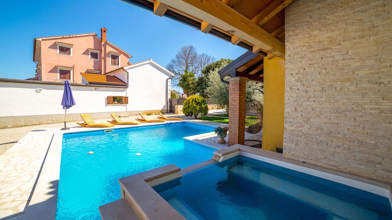 Photo of Outdoor in Antonci