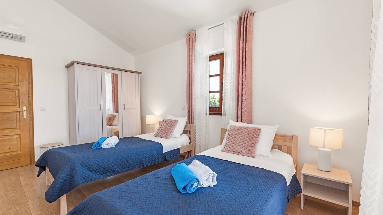 Photo of Bedroom in Muline