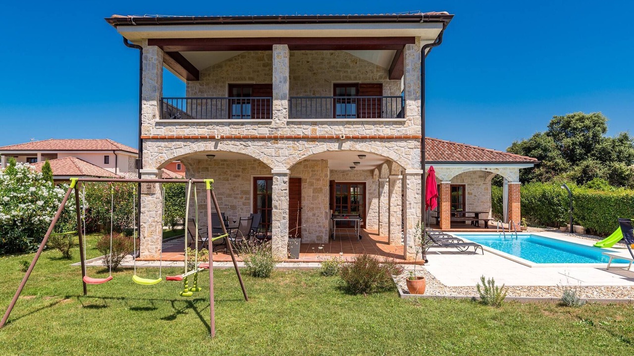 Photo of Outdoor in Muline