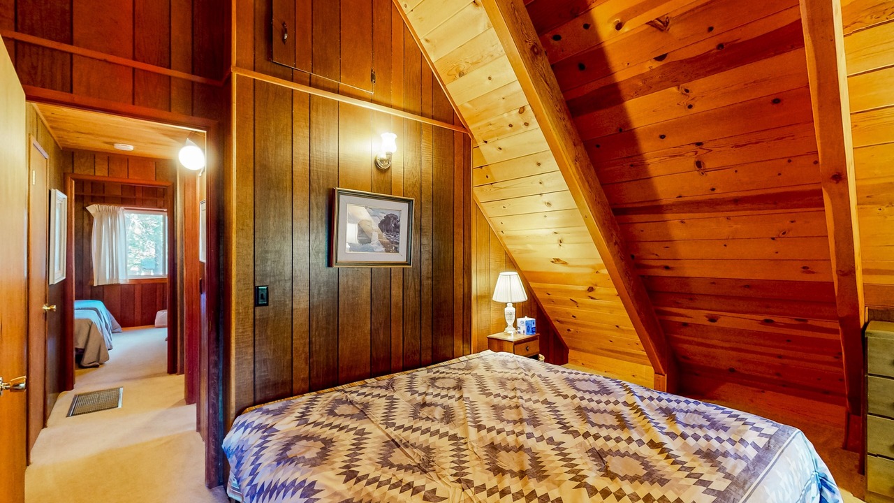 Photo of Bedroom in Comstock Acres
