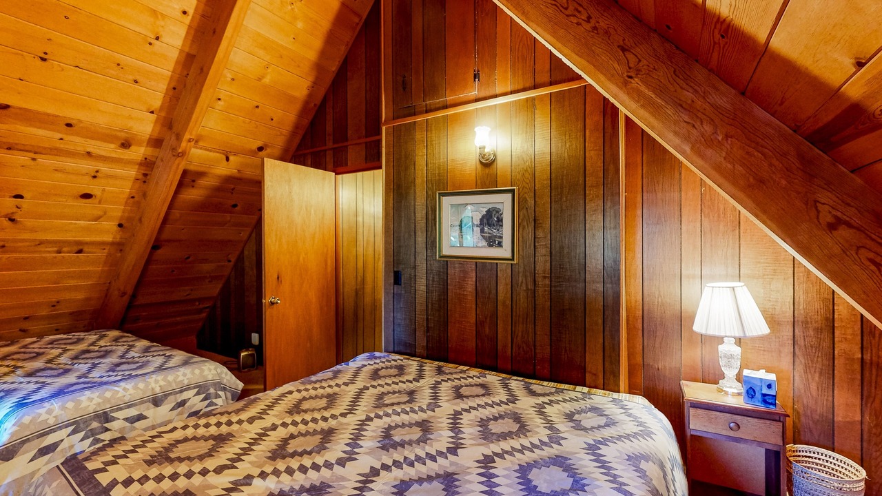 Photo of Bedroom in Comstock Acres