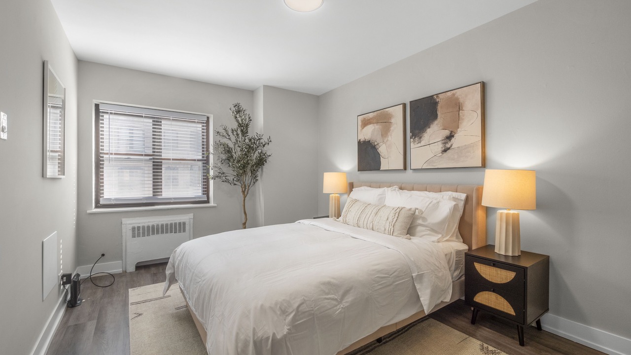 Photo of Bedroom in South Evanston