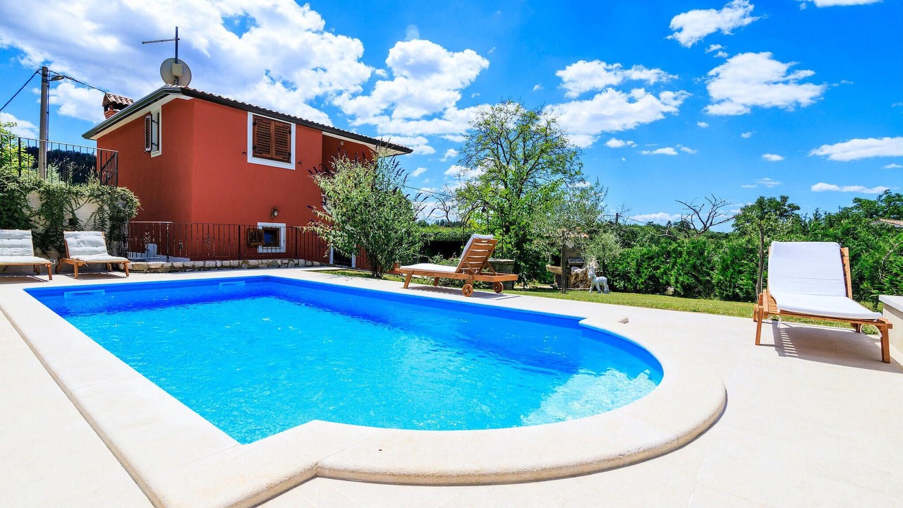 Photo of Outdoor in Grabri