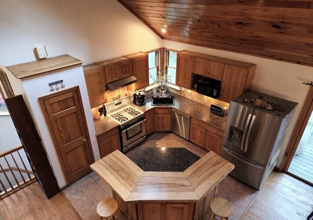 Photo of Kitchen in Canadensis