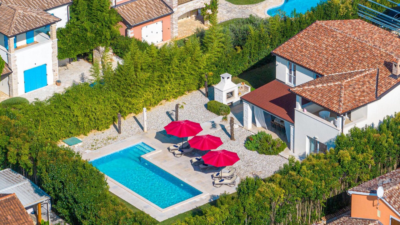 Photo of Outdoor in Labinci