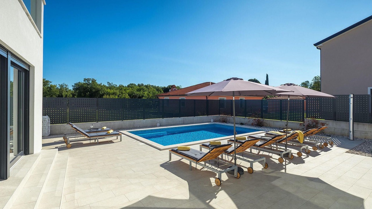 Photo of Outdoor in Kastel
