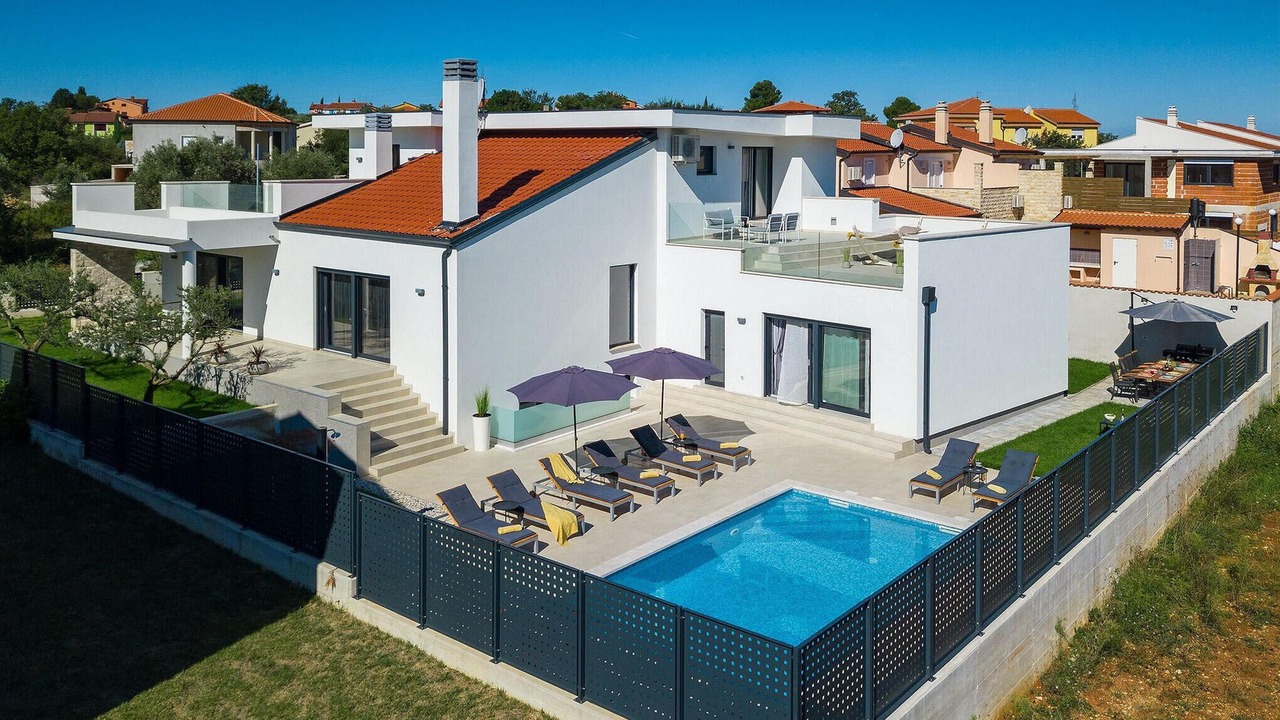 Photo of Outdoor in Kastel