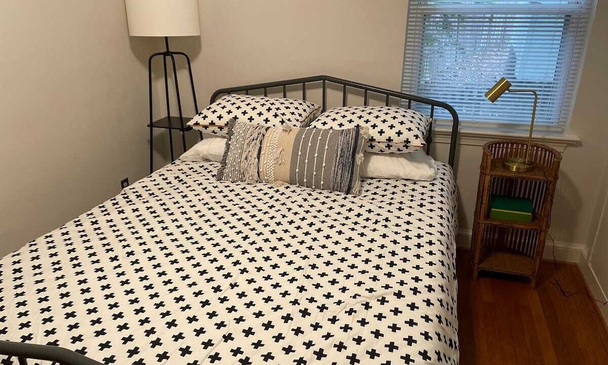 Photo of Bedroom in Woodmont
