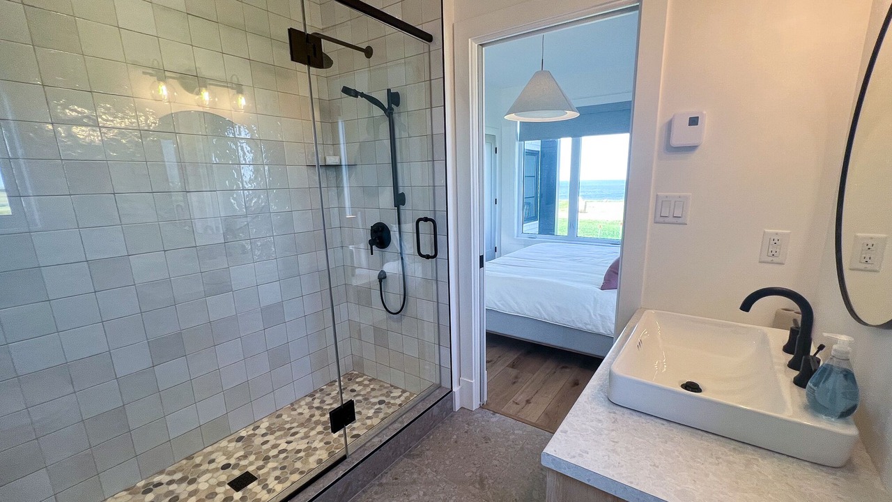 Photo of Bathroom in Sea View
