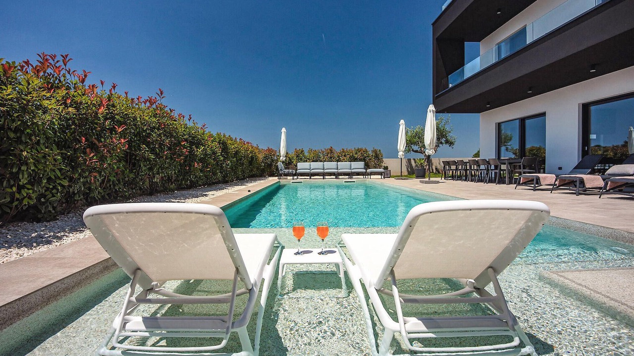 Photo of Outdoor in Pula