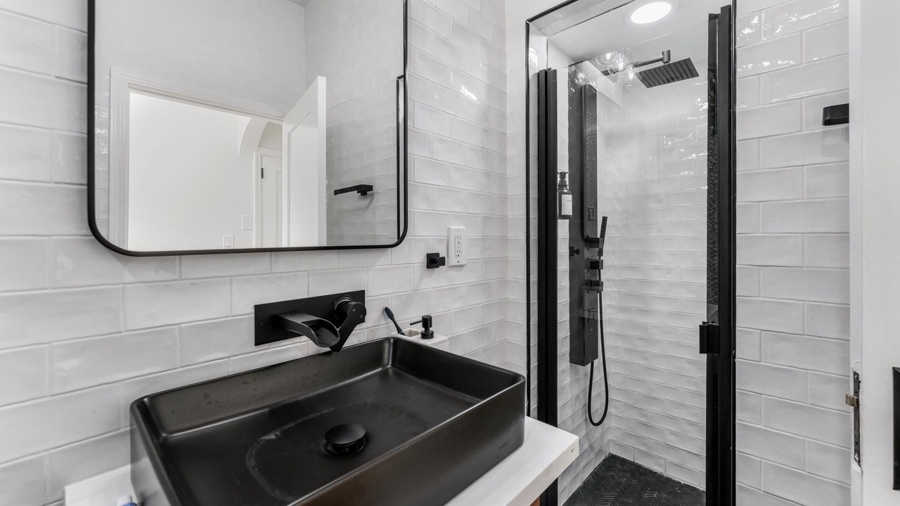 Photo of Bathroom in Marina District