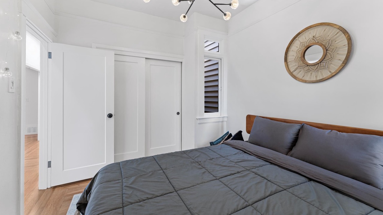 Photo of Bedroom in Marina District