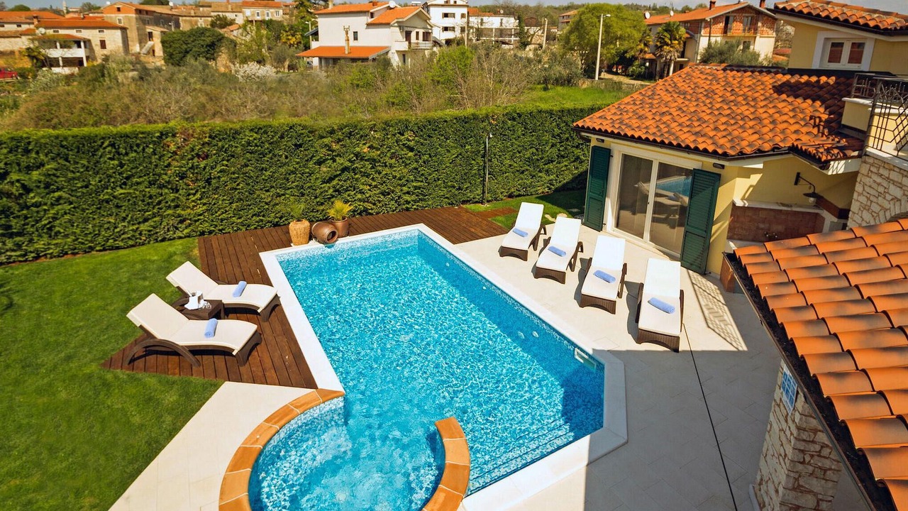 Photo of Outdoor in Labinci