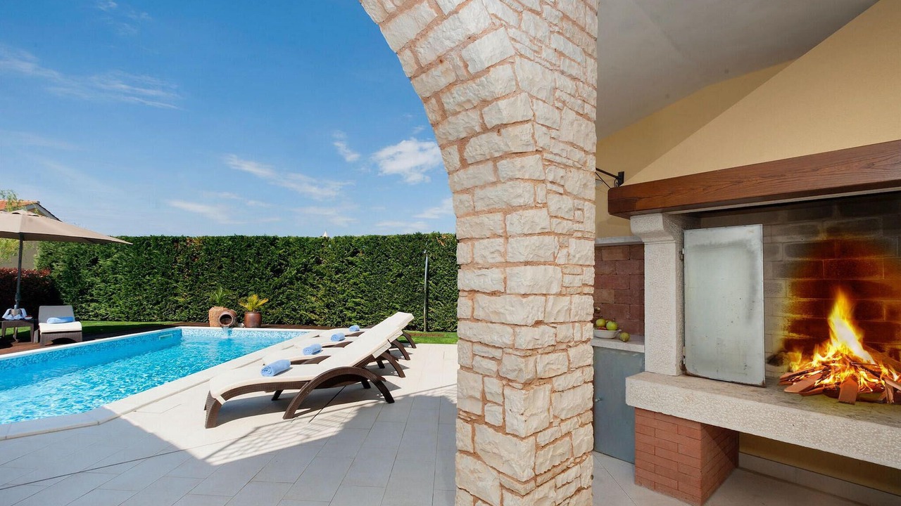 Photo of Outdoor in Labinci
