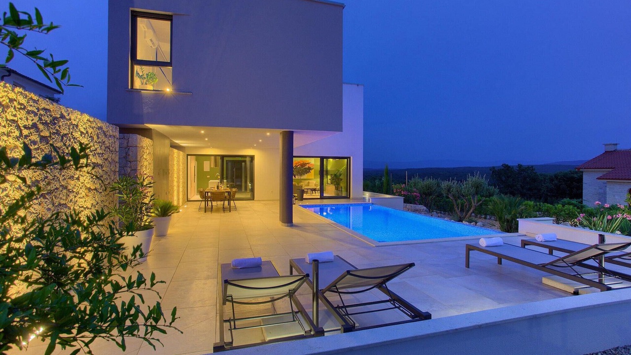 Photo of Outdoor in Salatic