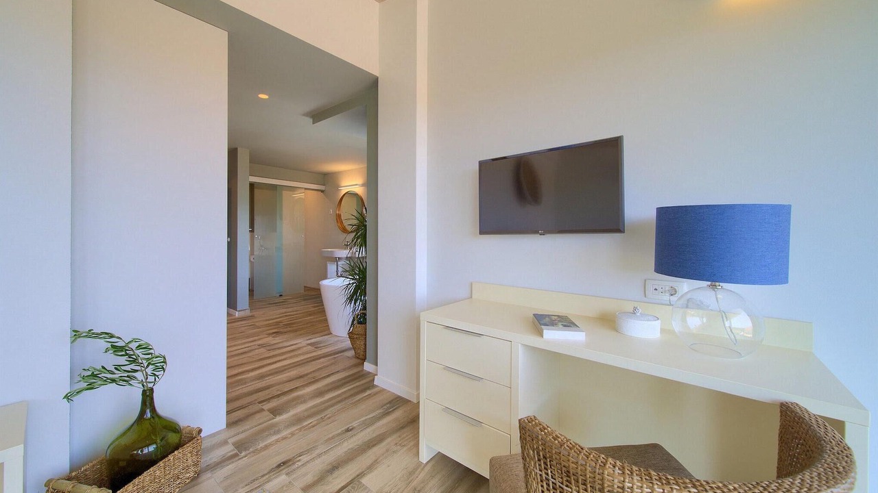 Photo of Bedroom in Salatic