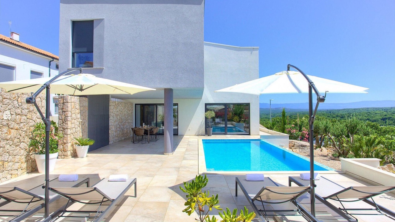 Photo of Outdoor in Salatic