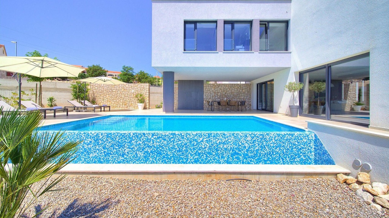 Photo of Outdoor in Salatic