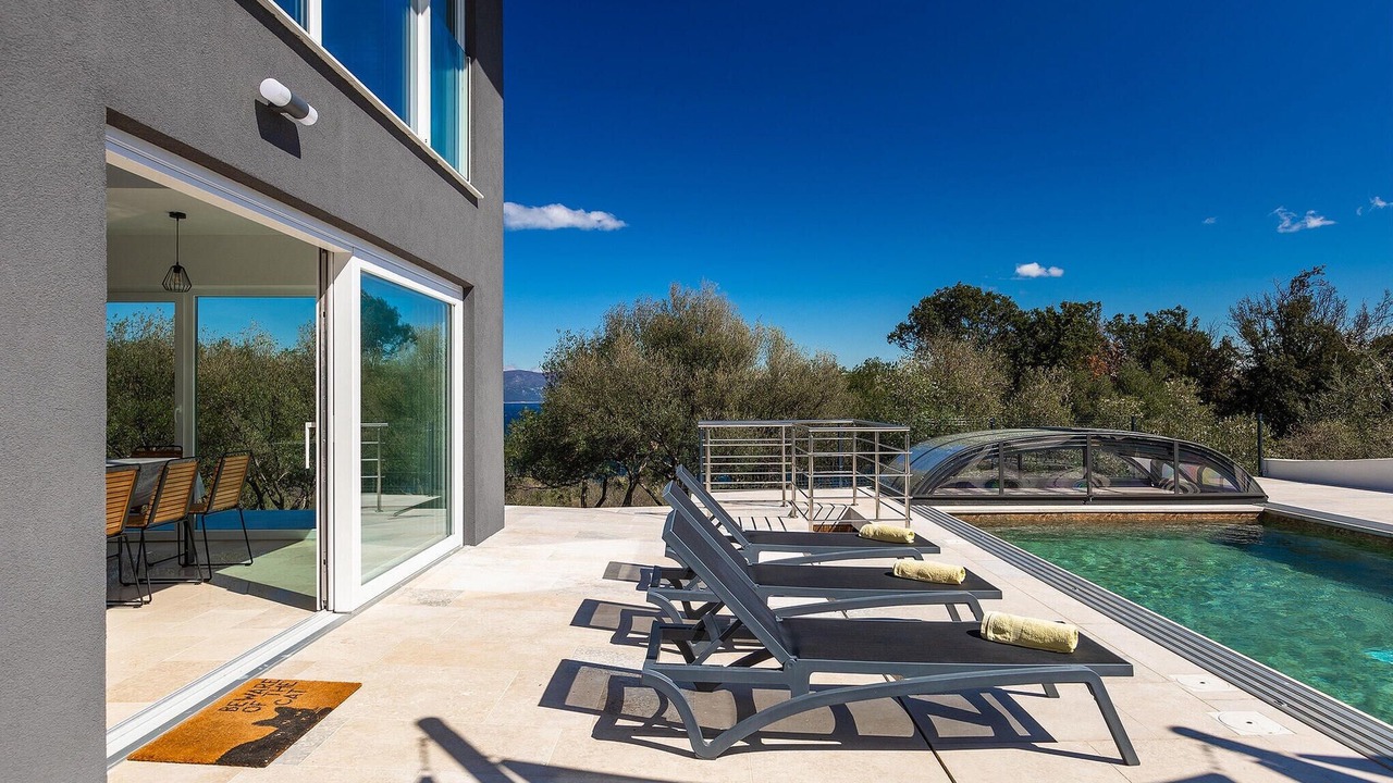 Photo of Outdoor in Ravni