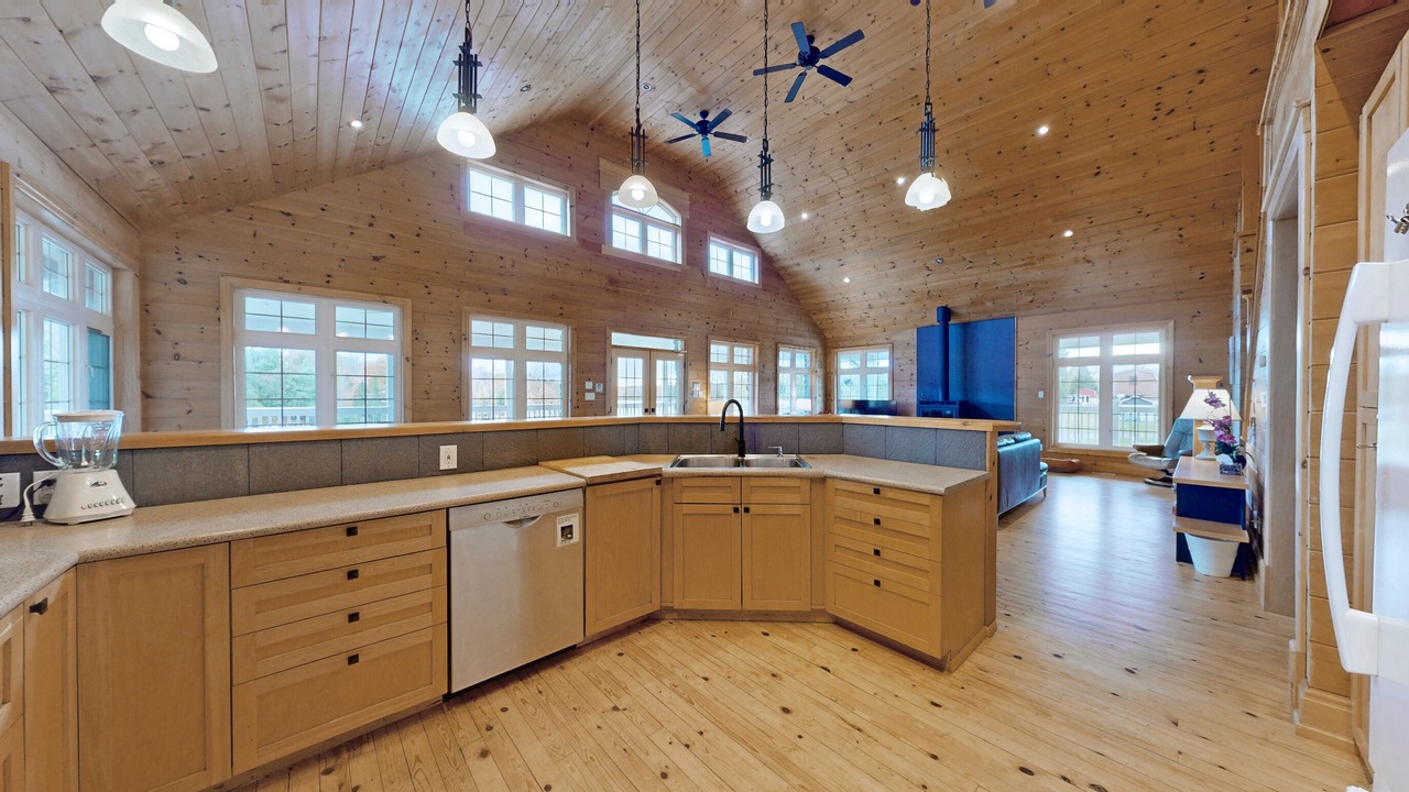 Photo of Kitchen in McKellar
