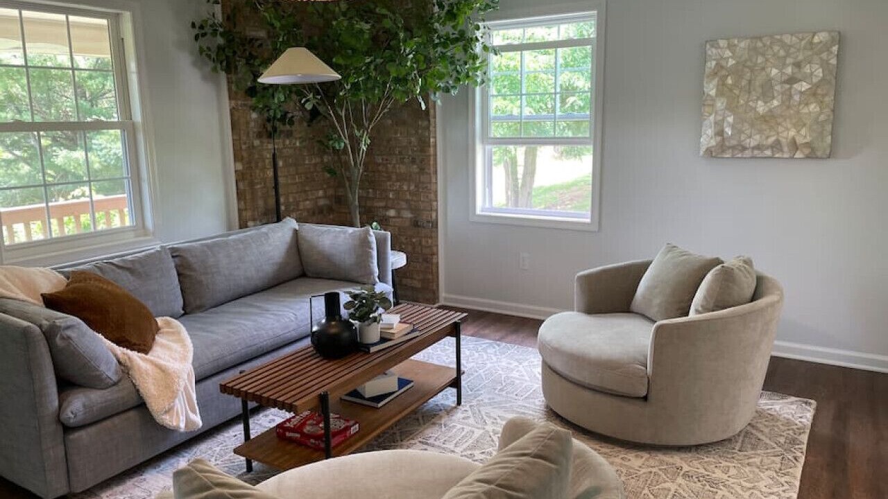 Photo of Livingroom in Stanley