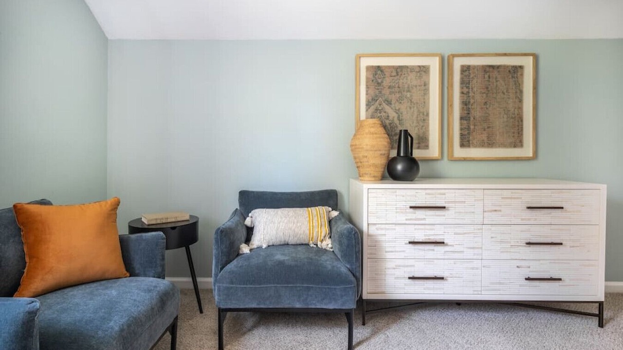 Photo of Livingroom in Stanley