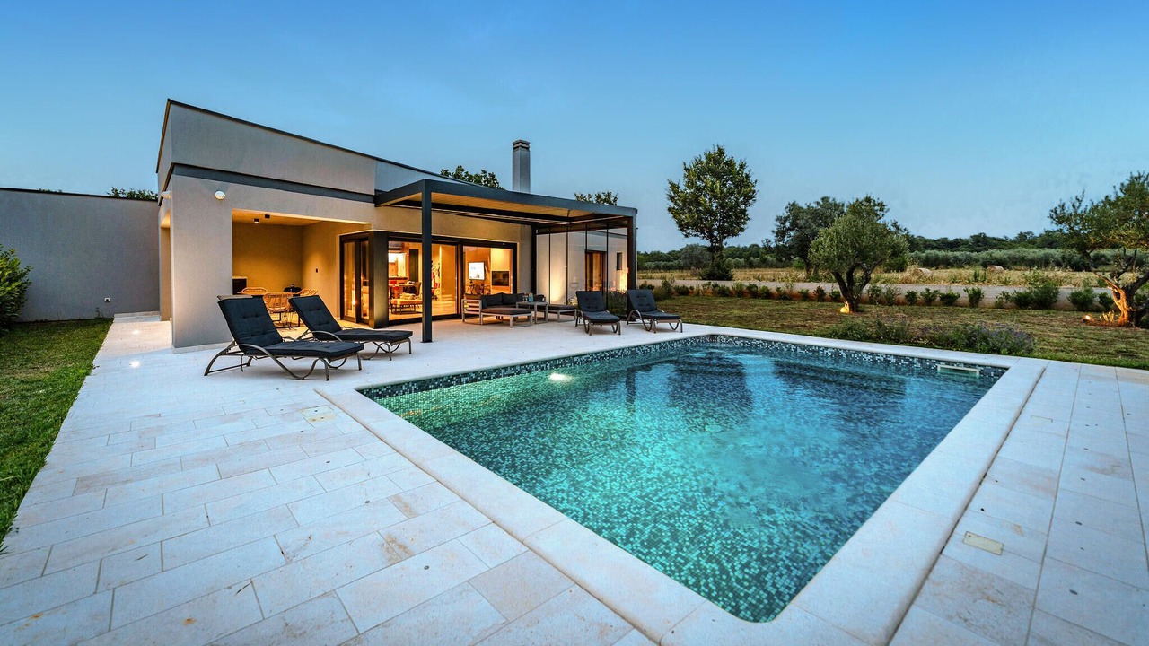 Photo of Outdoor in Gajana