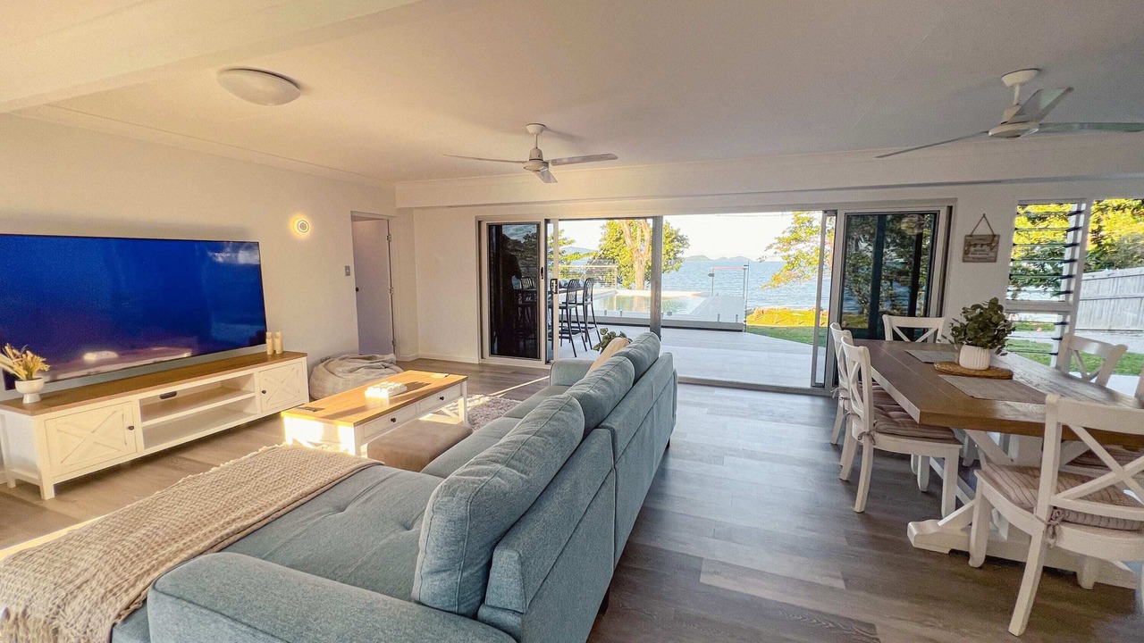 Photo of Livingroom in South Mission