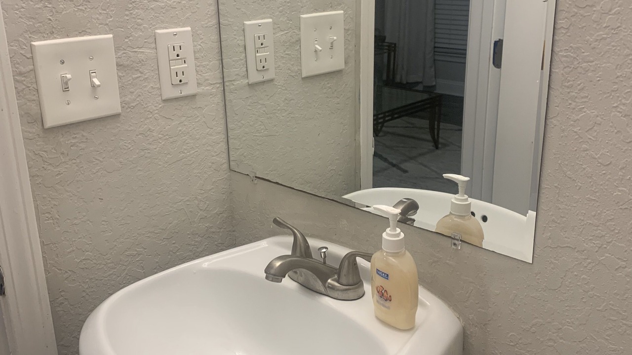 Photo of Bathroom in Villa Heights