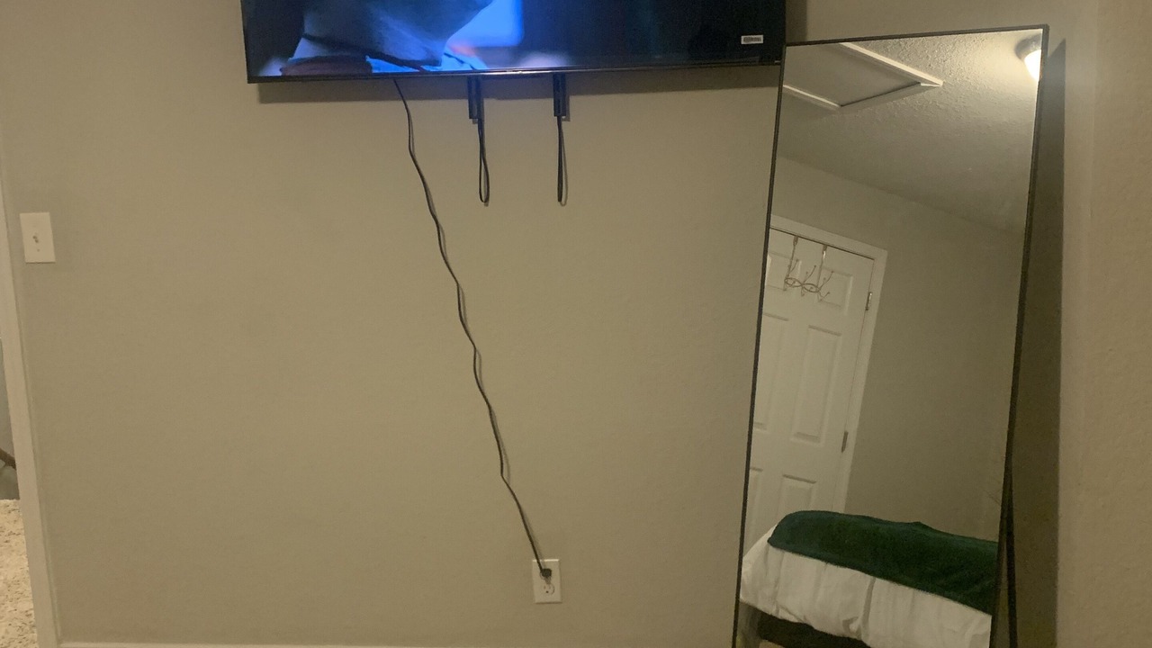 Photo of Bedroom in Villa Heights